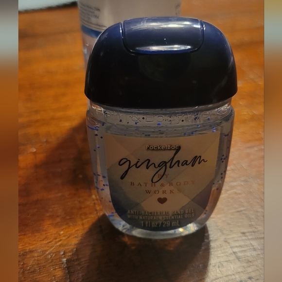 Bath & Body Works 4 Piece Signature Collection, Gingham - Picture 8 of 10